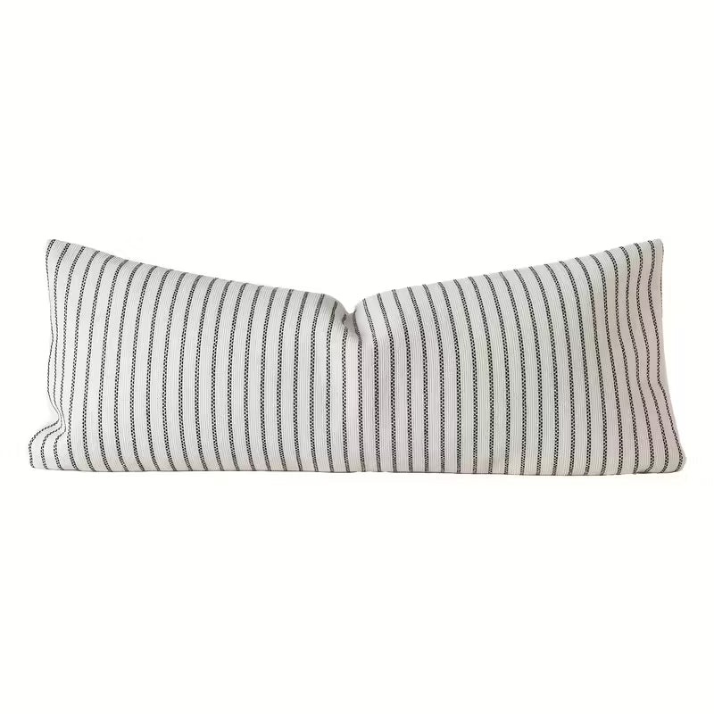 Ruvo Pillow